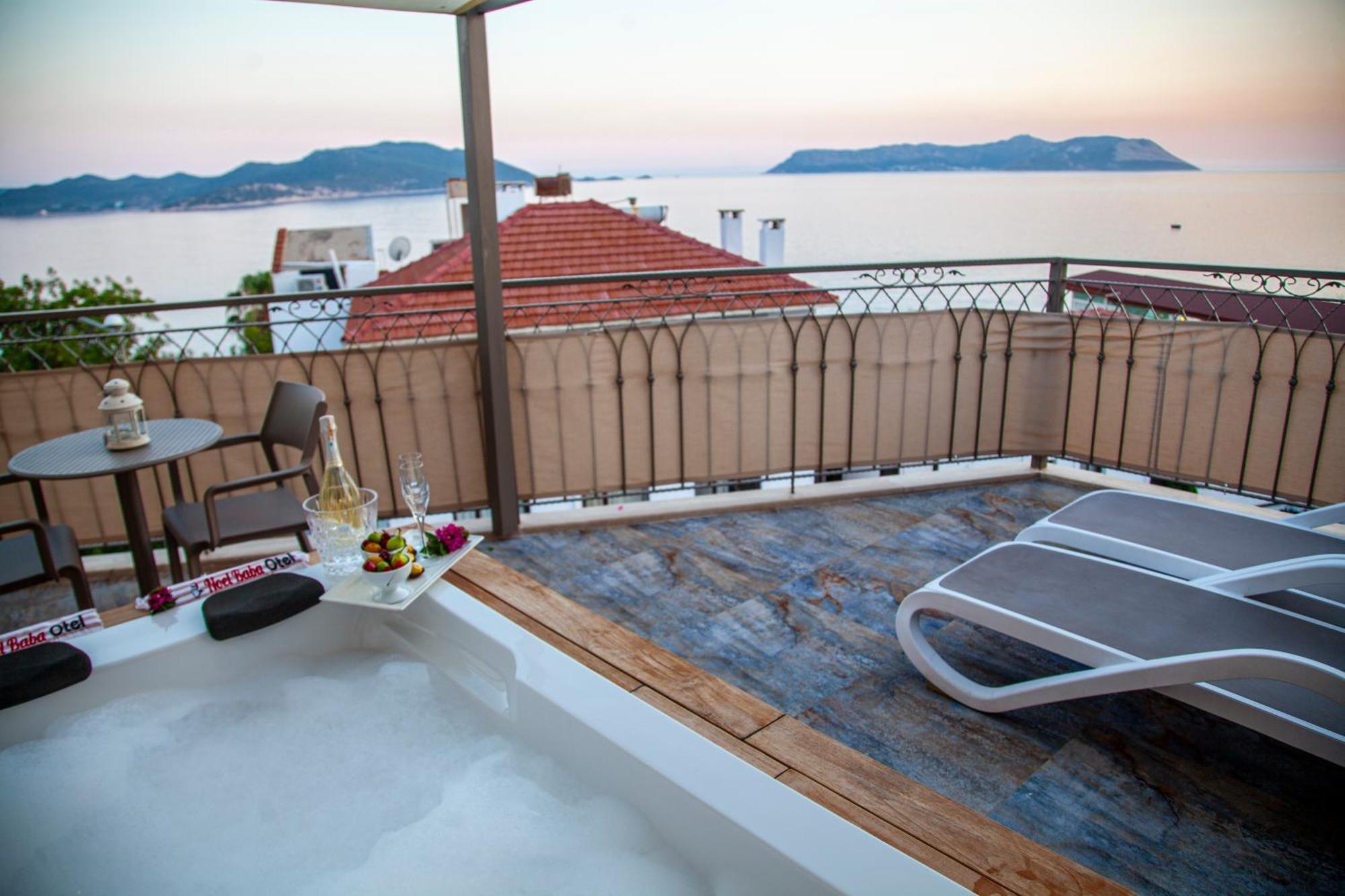 Noel Baba Hotel Каш Экстерьер фото