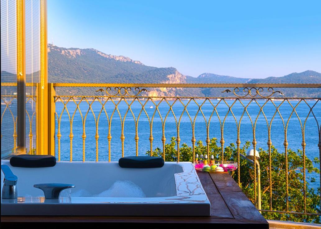 Noel Baba Hotel Каш Экстерьер фото